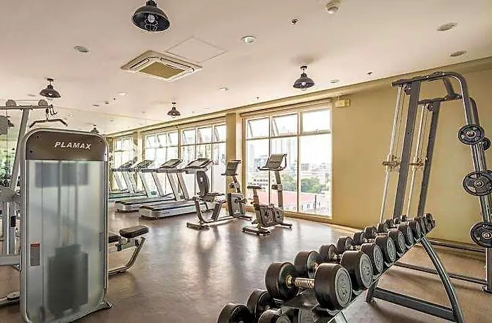 Vista Heights Legarda 호텔 4*
