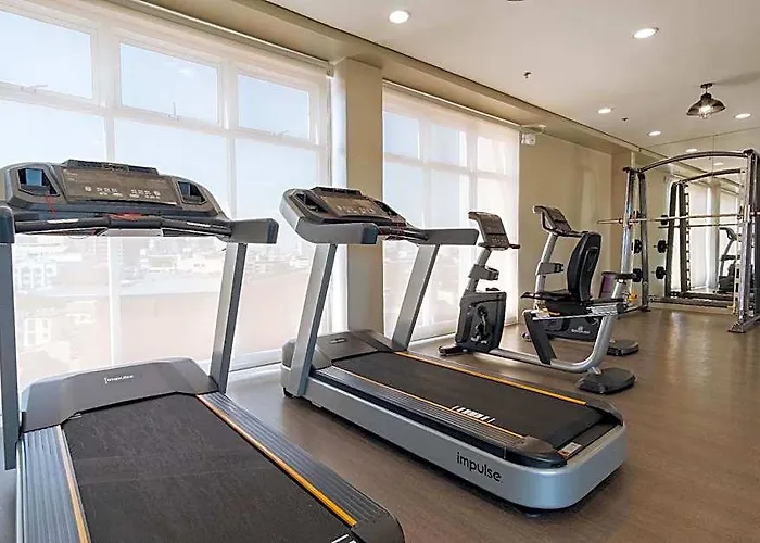 Vista Heights Legarda 4*