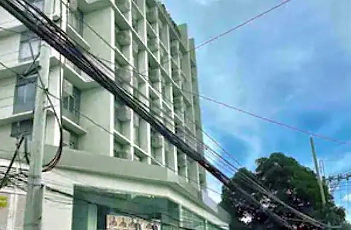 Vista Heights Legarda 4* 마닐라